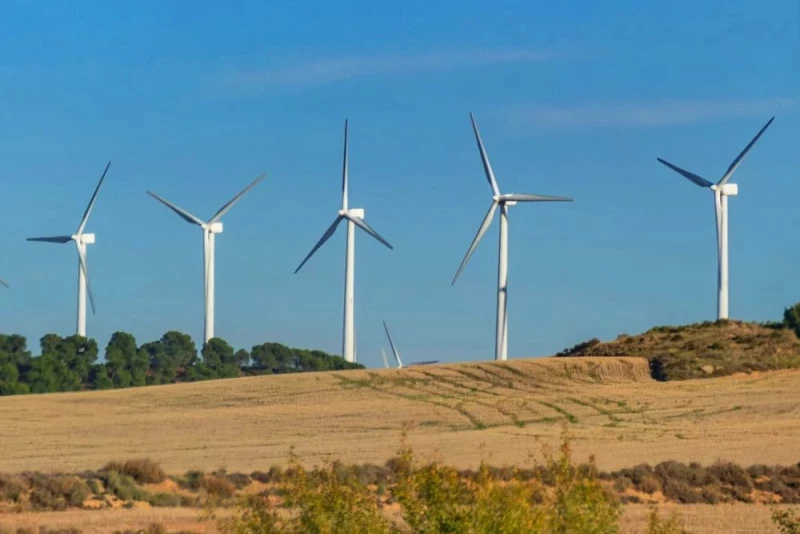 Polacy są za przyspieszeniem transformacji energetycznej