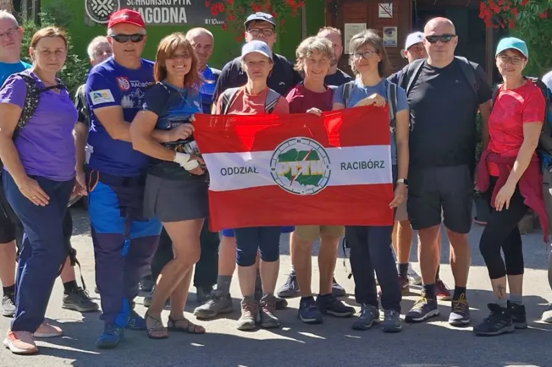 Kolejna wyprawa PTTK Racibórz na szlaki Korony Gór Polski